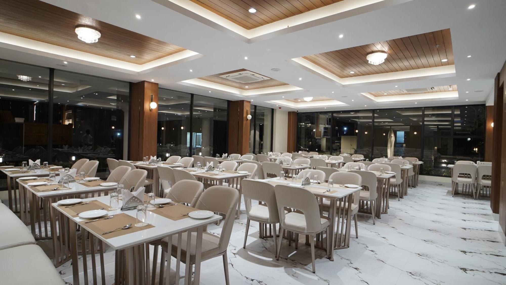Antique Regency !! Luxurious Hotel In Digha !! Exterior photo